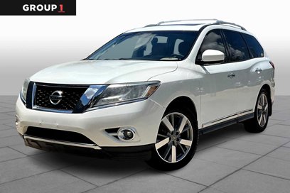 Used 2016 Nissan Pathfinder Platinum