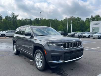 New 2025 Jeep Grand Cherokee L Laredo w/ Luxury Tech Group I