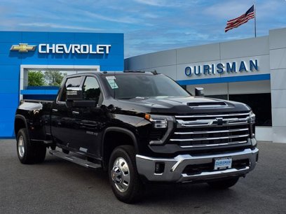 New 2025 Chevrolet Silverado 3500 LTZ w/ LTZ Convenience Package