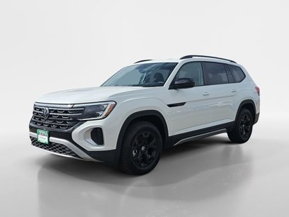 New 2025 Volkswagen Atlas Peak Edition SE