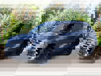 New 2025 Volkswagen Taos S