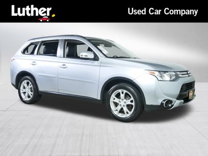 Used 2015 Mitsubishi Outlander SE