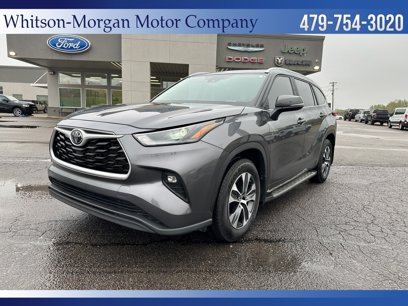Used 2023 Toyota Highlander XLE