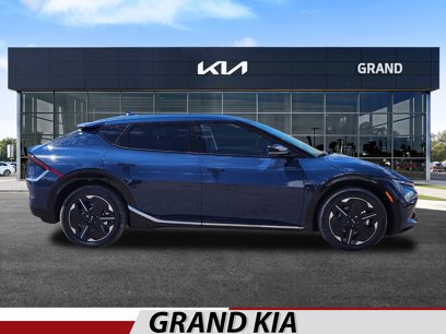 New 2025 Kia EV6 Wind