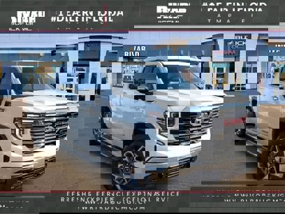 Used 2024 GMC Sierra 1500 SLT w/ SLT Premium Plus Package