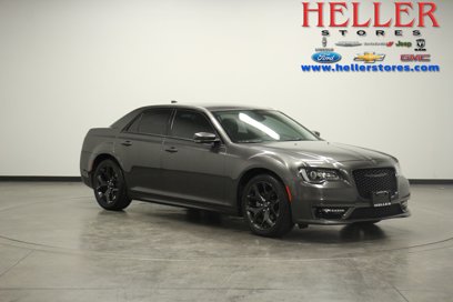 Used 2022 Chrysler 300 Touring L
