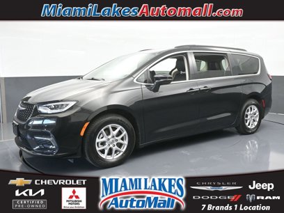 Used 2022 Chrysler Pacifica Touring-L
