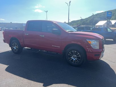 Used 2021 Nissan Titan SV w/ SV Convenience Package