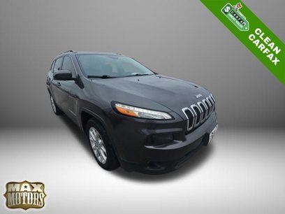 Used 2018 Jeep Cherokee Latitude Plus w/ Comfort/Convenience Group