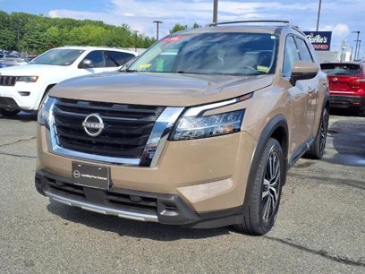 Certified 2024 Nissan Pathfinder Platinum