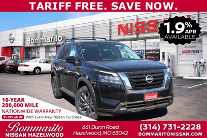 New 2025 Nissan Pathfinder SV w/ SV Premium Package