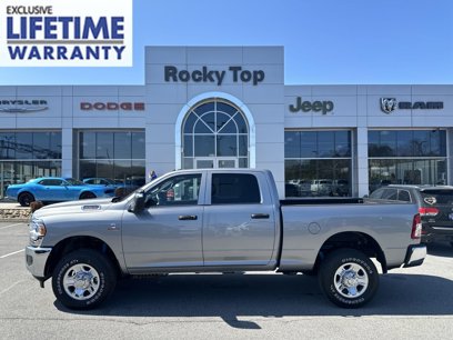 New 2024 RAM 2500 Tradesman w/ Chrome Appearance Group