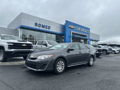 Used 2013 Toyota Camry SE