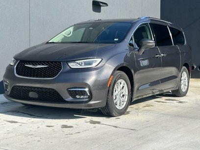 Used 2021 Chrysler Pacifica Touring-L