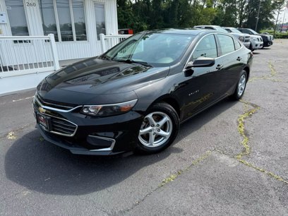 Used 2018 Chevrolet Malibu LS w/ LPO, Convenience Package 2