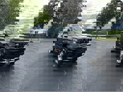 New 2025 Jeep Grand Cherokee L Laredo