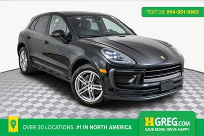 Used 2022 Porsche Macan w/ Premium Package