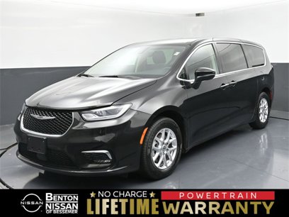 Used 2023 Chrysler Pacifica Touring-L