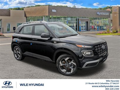 New 2025 Hyundai Venue SEL