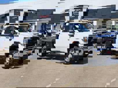 Used 2021 GMC Sierra 3500 4x4 Crew Cab w/ Convenience Package