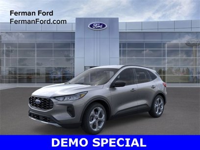 New 2025 Ford Escape ST-Line w/ Tech Pack #1