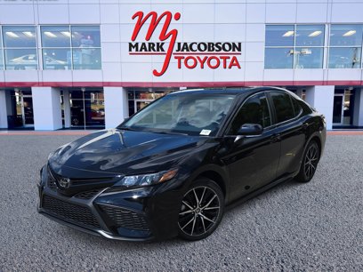 Used 2024 Toyota Camry SE