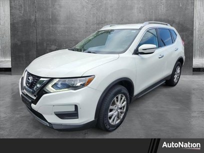 Used 2017 Nissan Rogue SV