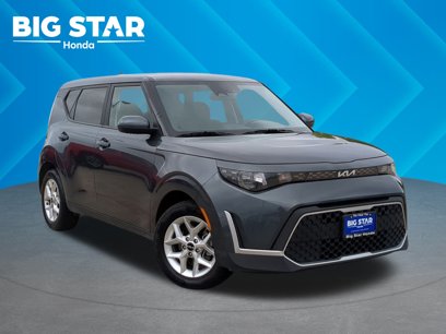 Used 2023 Kia Soul LX w/ LX Technology Package