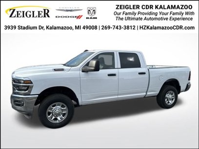 New 2025 RAM 3500 Tradesman w/ Chrome Appearance Group