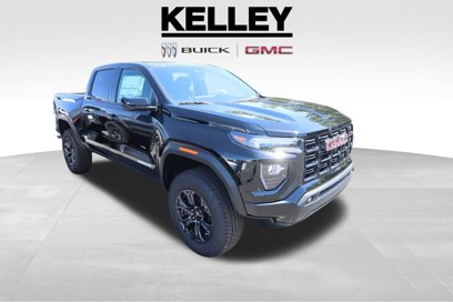 New 2025 GMC Canyon Elevation w/ Convenience Package