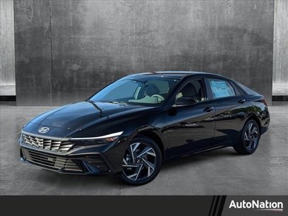 New 2025 Hyundai Elantra SEL