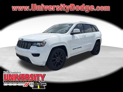 Used 2017 Jeep Grand Cherokee Altitude