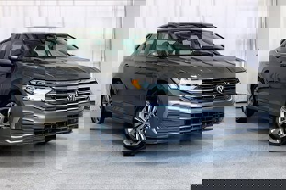 Used 2024 Volkswagen Jetta SE