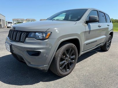 Used 2022 Jeep Grand Cherokee Laredo X