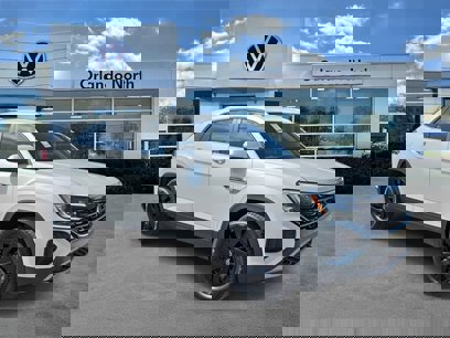 New 2026 Volkswagen Atlas Cross Sport SE