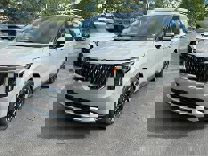 New 2025 Kia Carnival EX