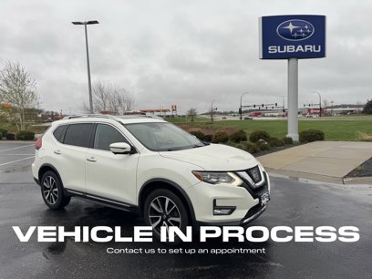Used 2017 Nissan Rogue SL w/ SL Premium Package