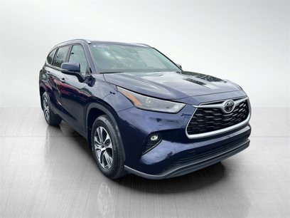 Used 2023 Toyota Highlander XLE