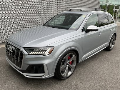 New 2024 Audi SQ7 Premium Plus