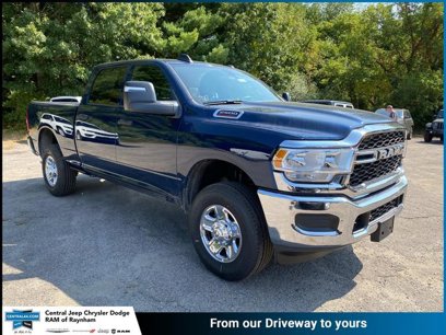 New 2024 RAM 2500 Tradesman w/ Chrome Appearance Group