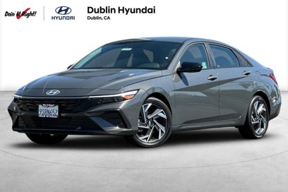 Certified 2025 Hyundai Elantra Sport