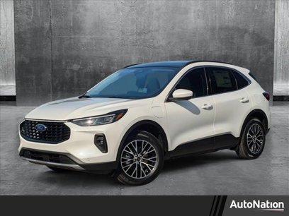New 2025 Ford Escape SE w/ PHEV Premium Package