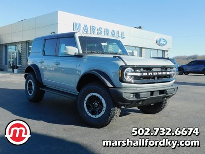 New 2024 Ford Bronco Outer Banks w/ Sasquatch Package
