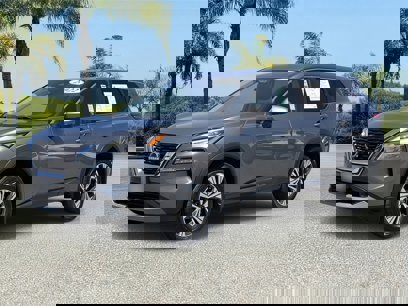 Used 2022 Nissan Rogue SV