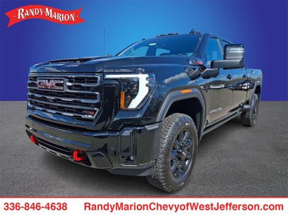 New 2025 GMC Sierra 2500 AT4 w/ AT4 Premium Plus Package