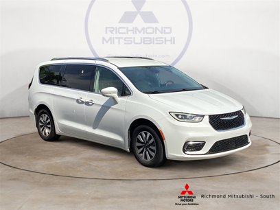Used 2021 Chrysler Pacifica Touring-L