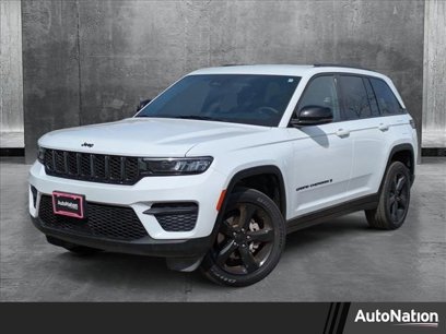 Used 2024 Jeep Grand Cherokee Altitude