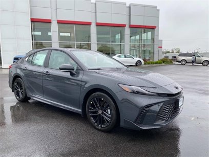 New 2025 Toyota Camry SE