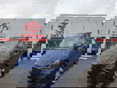 New 2025 Toyota Camry LE