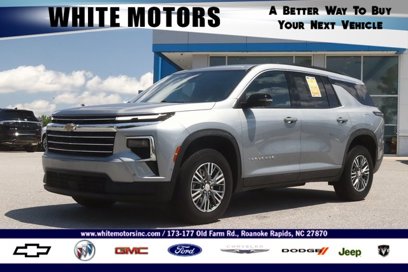 Used 2024 Chevrolet Traverse LT w/ Enhanced Driving Package